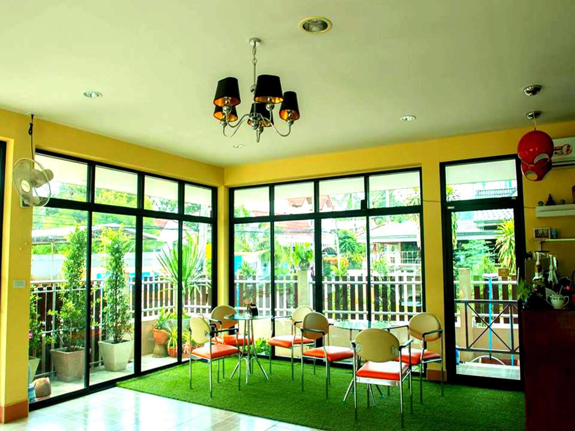 Yamjan Place Surat Thani Buitenkant foto